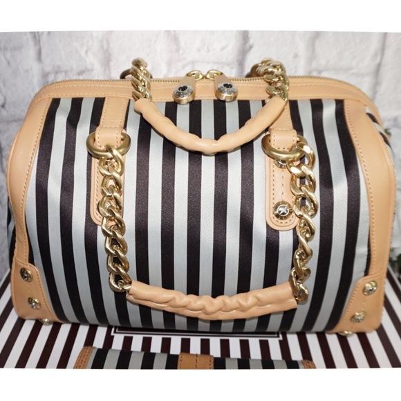 HENRI BENDEL CENTENNIAL BAG matching WALLET - Picture 4 of 4